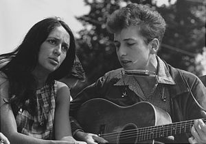 20070912145819-joan-baez-i-bob-dylan.jpg